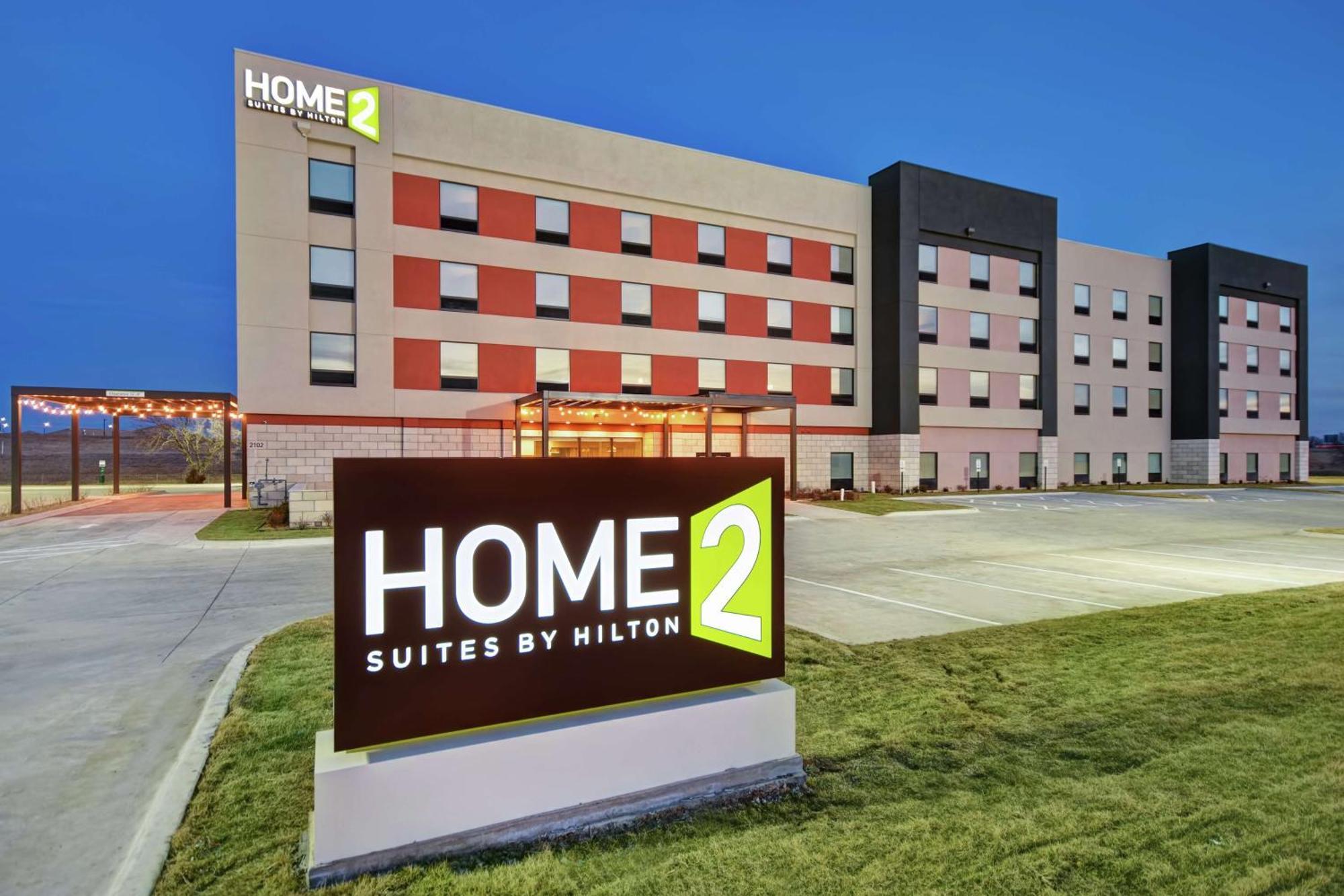 Home2 Suites By Hilton Wichita Northeast Kültér fotó