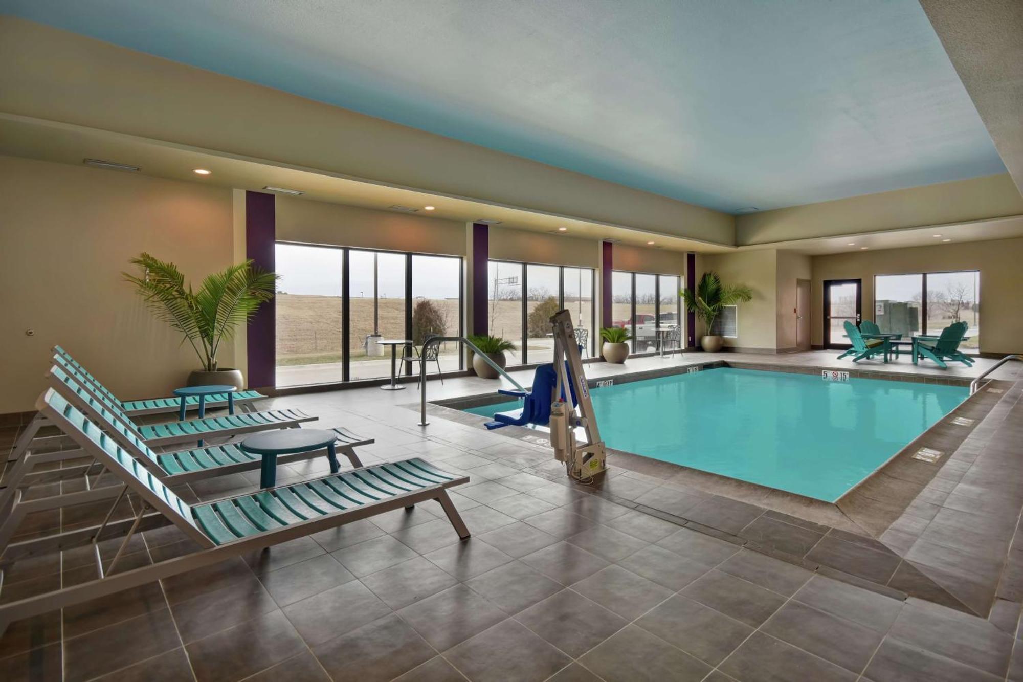 Home2 Suites By Hilton Wichita Northeast Kültér fotó