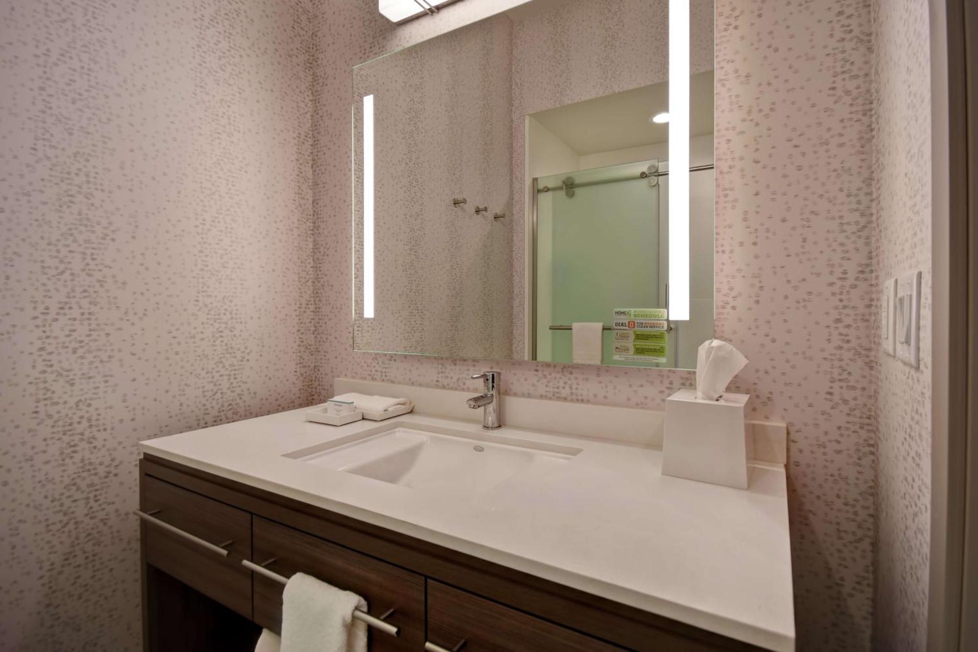 Home2 Suites By Hilton Wichita Northeast Kültér fotó
