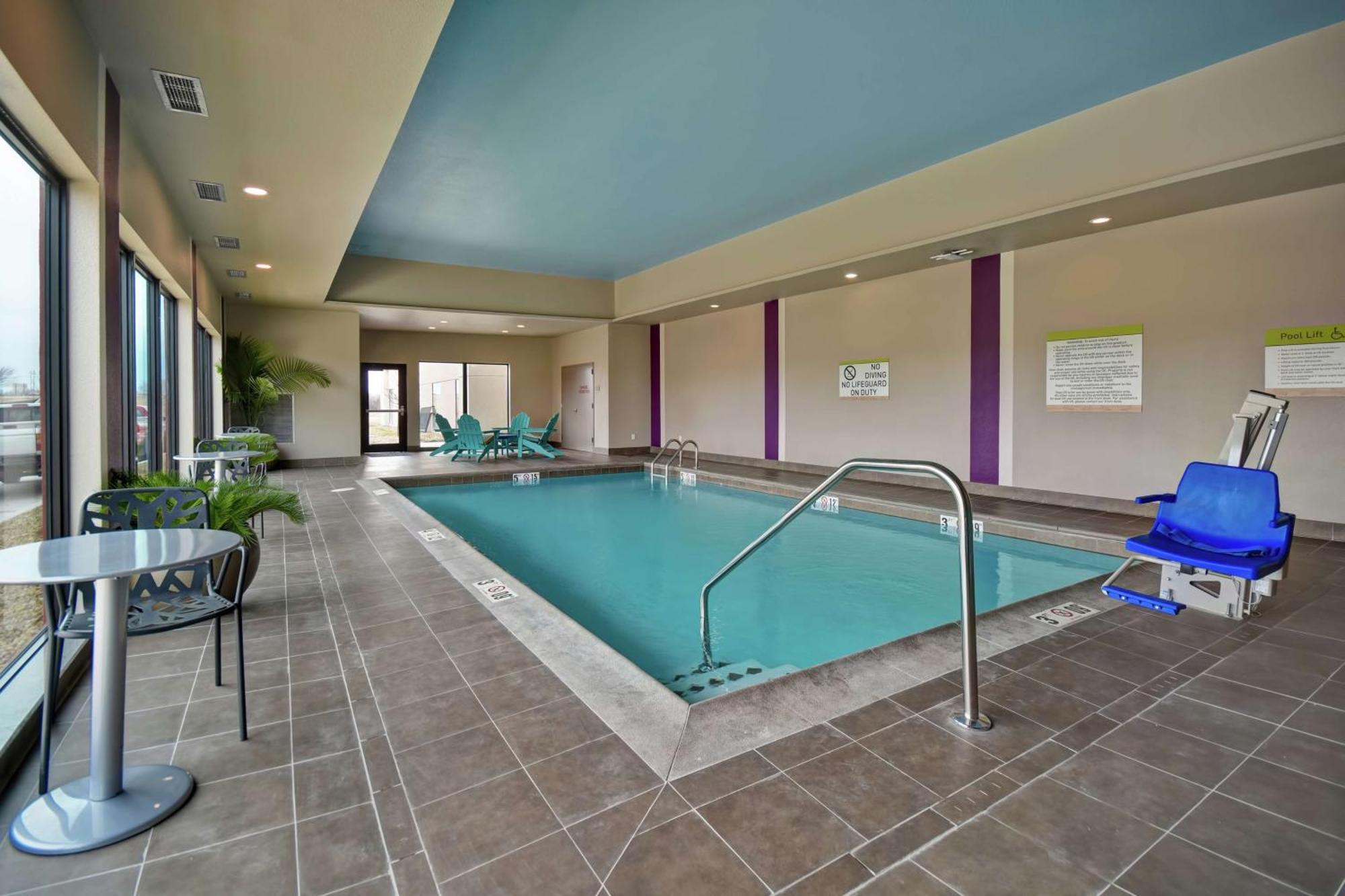 Home2 Suites By Hilton Wichita Northeast Kültér fotó